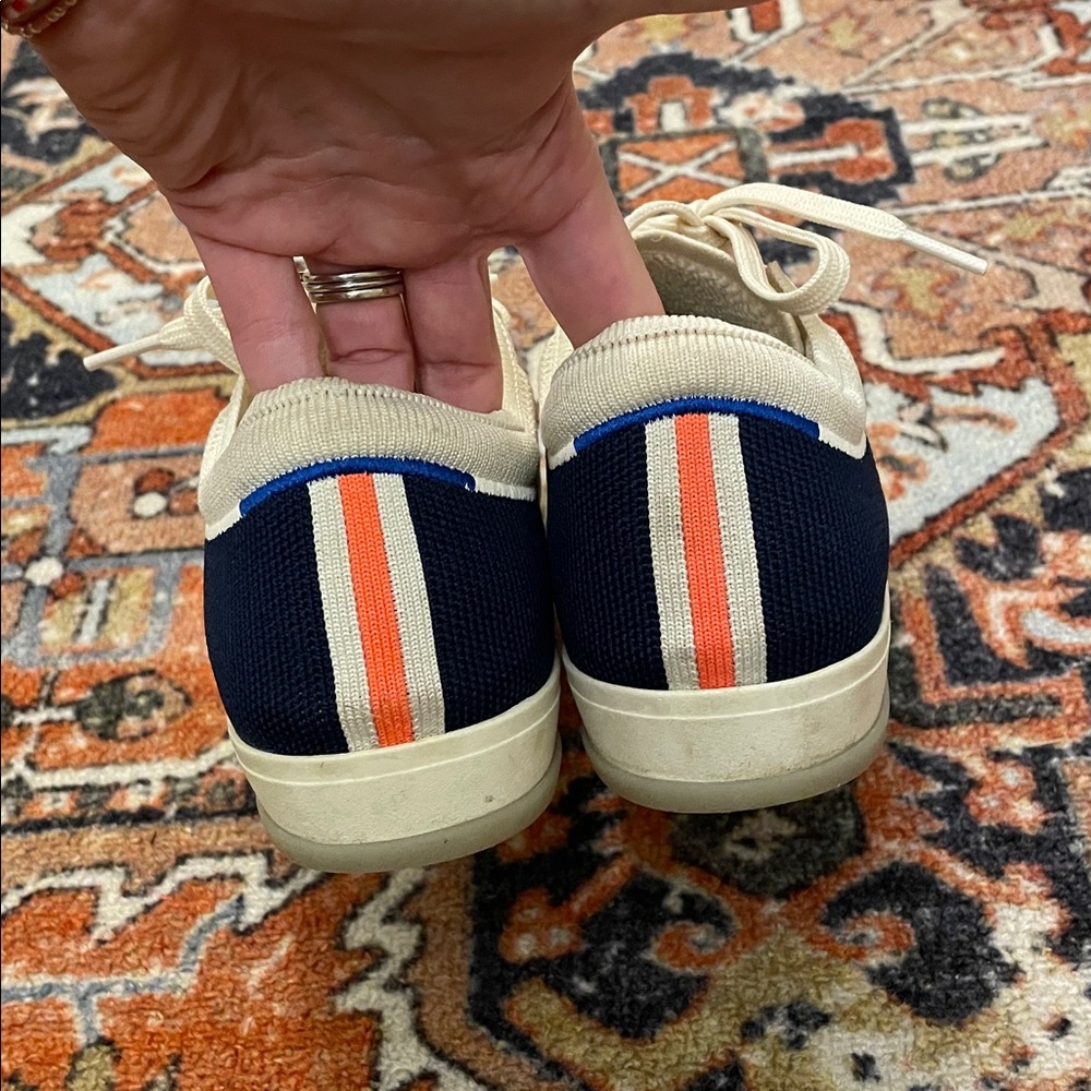 Rothy’s Lace Up Sneaker Cream and Navy | Women’s Size 8 - Picture 3 of 9